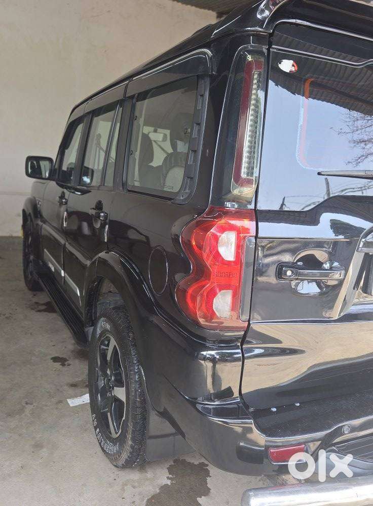 Mahindra Scorpio Classic 2.2 S 11 Mt 7 Str, 2023, Diesel