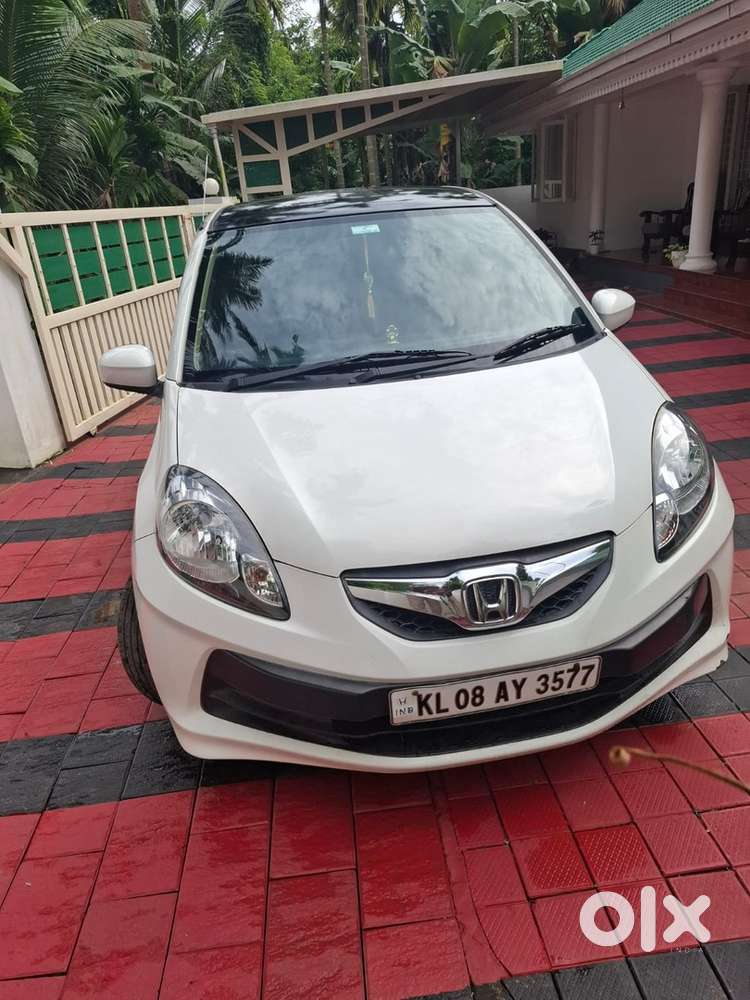 Honda Brio Petrol 2012