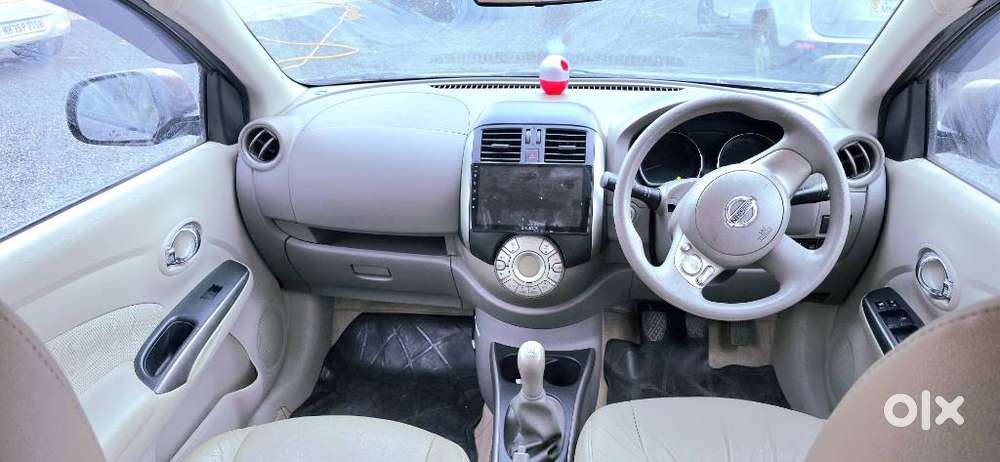 Nissan Sunny Special Edition, 2013, Petrol