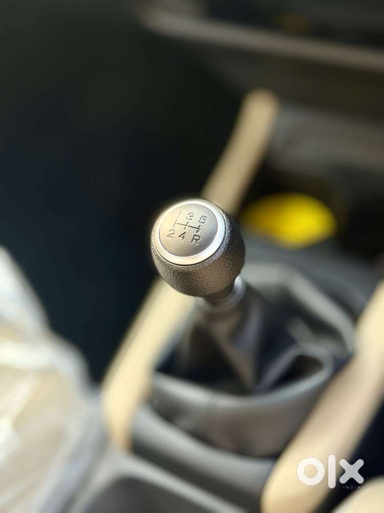 Honda Amaze Vx 1.2 Petrol Mt, 2025, Petrol