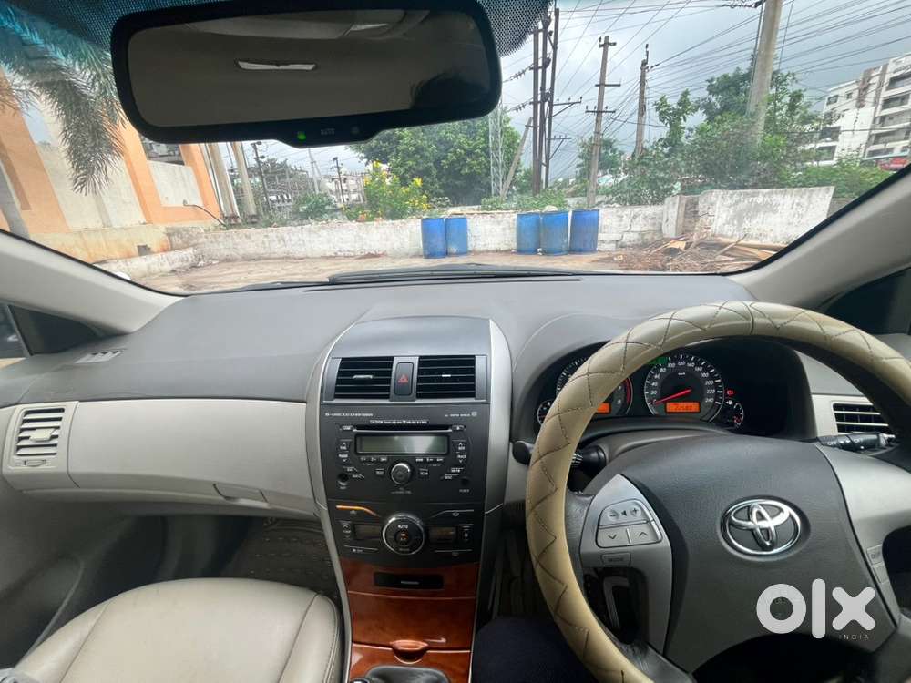 Toyota Corolla Altis 2010 Petrol