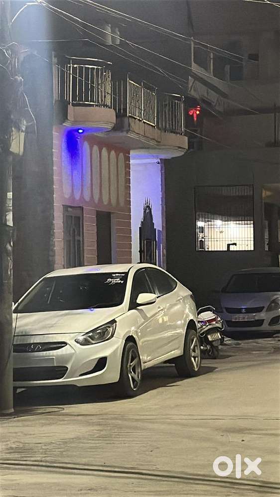 Hyundai Verna 2014 Diesel 960000 Km Driven