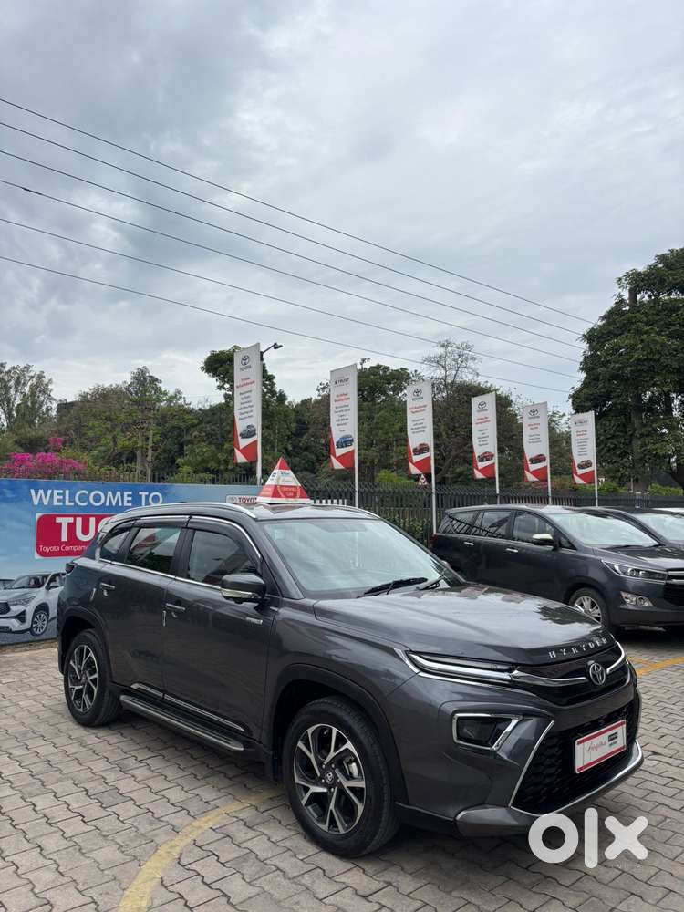 Toyota Urban Cruiser Hyryder 1.5 V Hybrid, 2024, Petrol