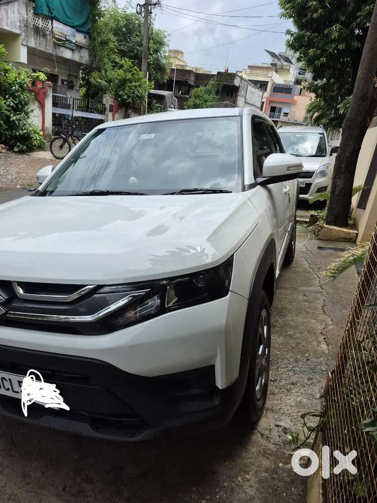 Maruti Suzuki Brezza Lxi 2025