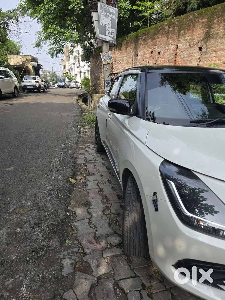 Maruti Suzuki Swift 1.2 Abs 2026