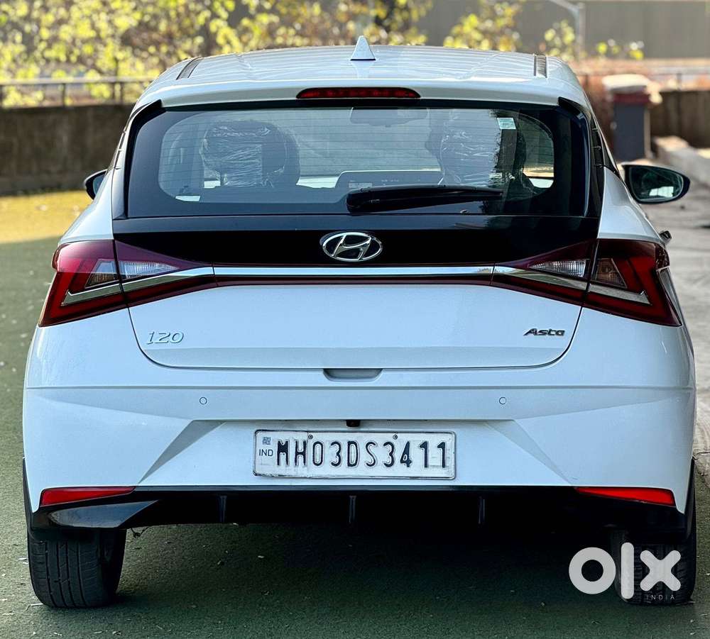 Hyundai I20 Asta 1.4 Automatic (o) With Sunroof, 2022, Petrol