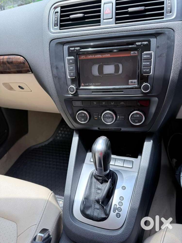 Volkswagen Jetta 2.0 Highline At (2014)