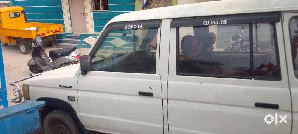 Toyota Qualis 2.4 D 2004