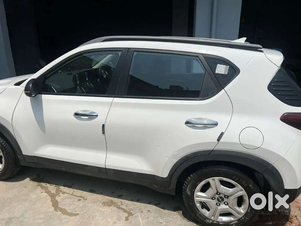 Kia Sonet Petrol 2022