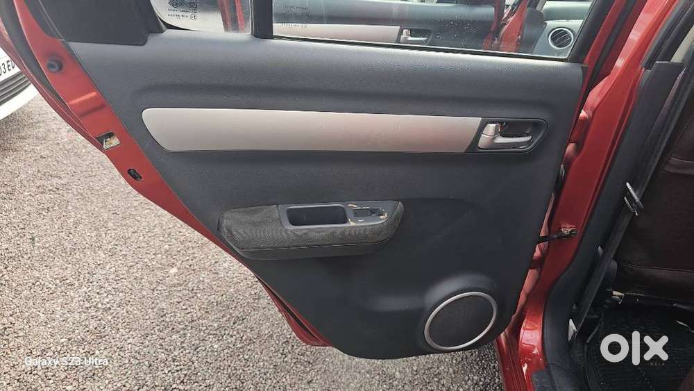 Maruti Suzuki Swift 1.2 Vxi (o), 2011, Petrol