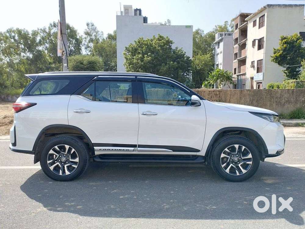 Toyota Fortuner 4x2 At 2.8 Diesel, 2023, Diesel