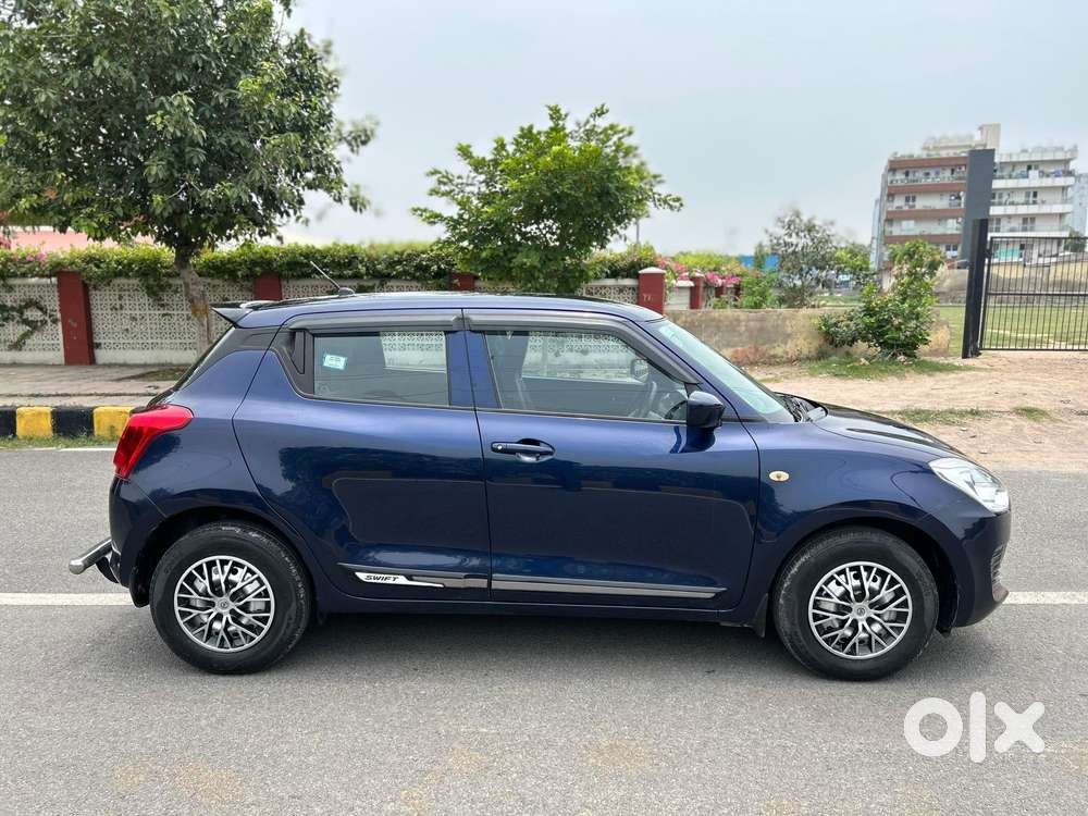 Maruti Suzuki Swift Lxi, 2018, Petrol