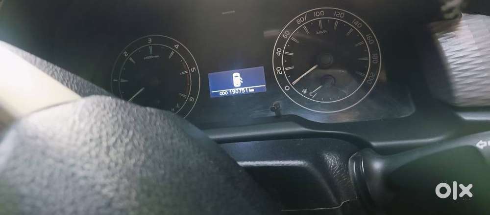 Toyota Innova Crysta 2.4 G Mt 7 Str, 2018, Diesel