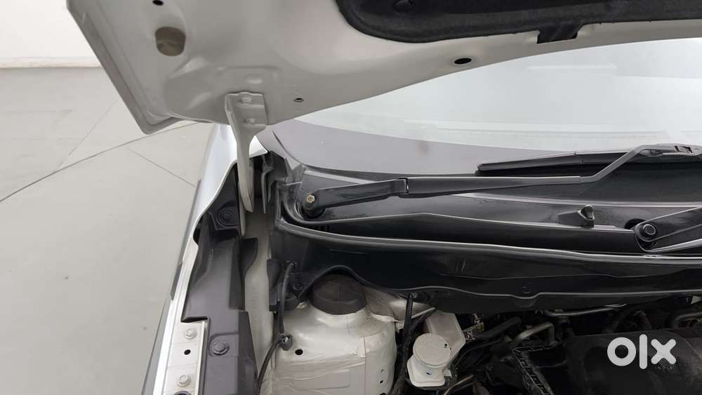 Maruti Suzuki Xl6 1.5 Zeta Mt, 2023, Petrol