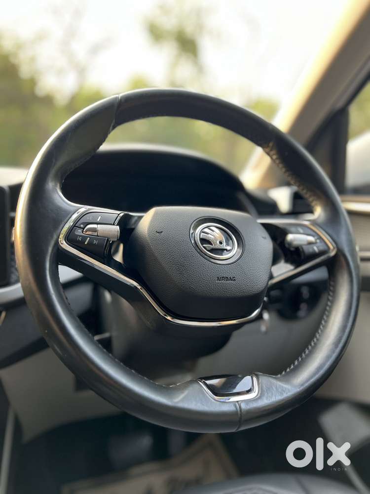 Skoda Kushaq 1.0 Tsi Ambition At, 2022, Petrol