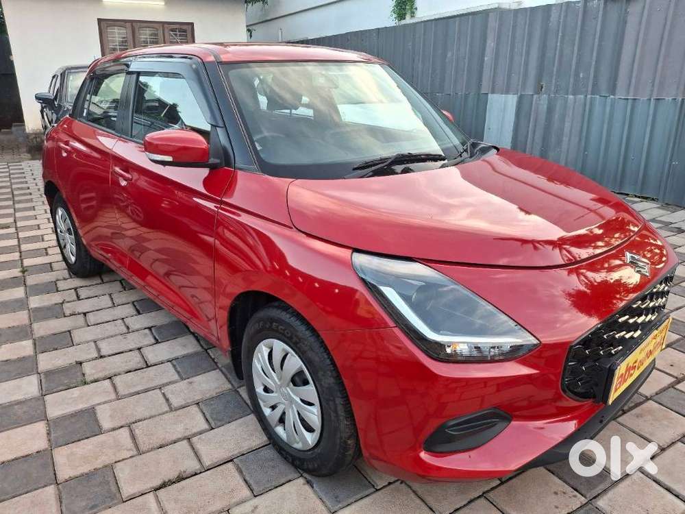 Maruti Suzuki Swift Vxi Optional, 2024, Petrol