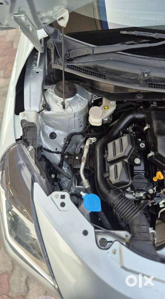 Maruti Suzuki Swift 1.2 Vxi (o), 2025, Petrol