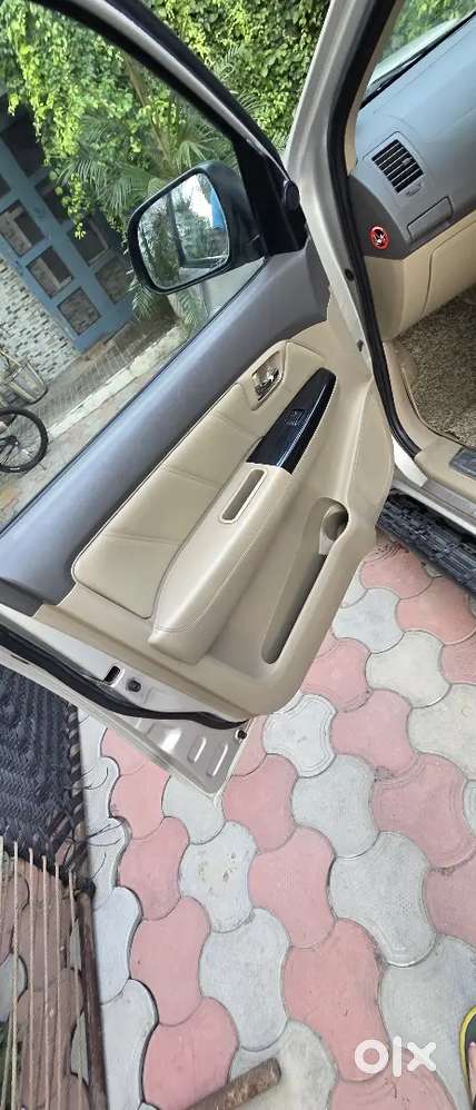 Toyota Fortuner 2013 Diesel Automatic Vip Number