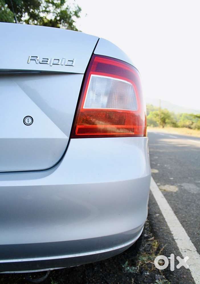 Skoda Rapid 1.6 Mpi Ambition, 2012, Petrol