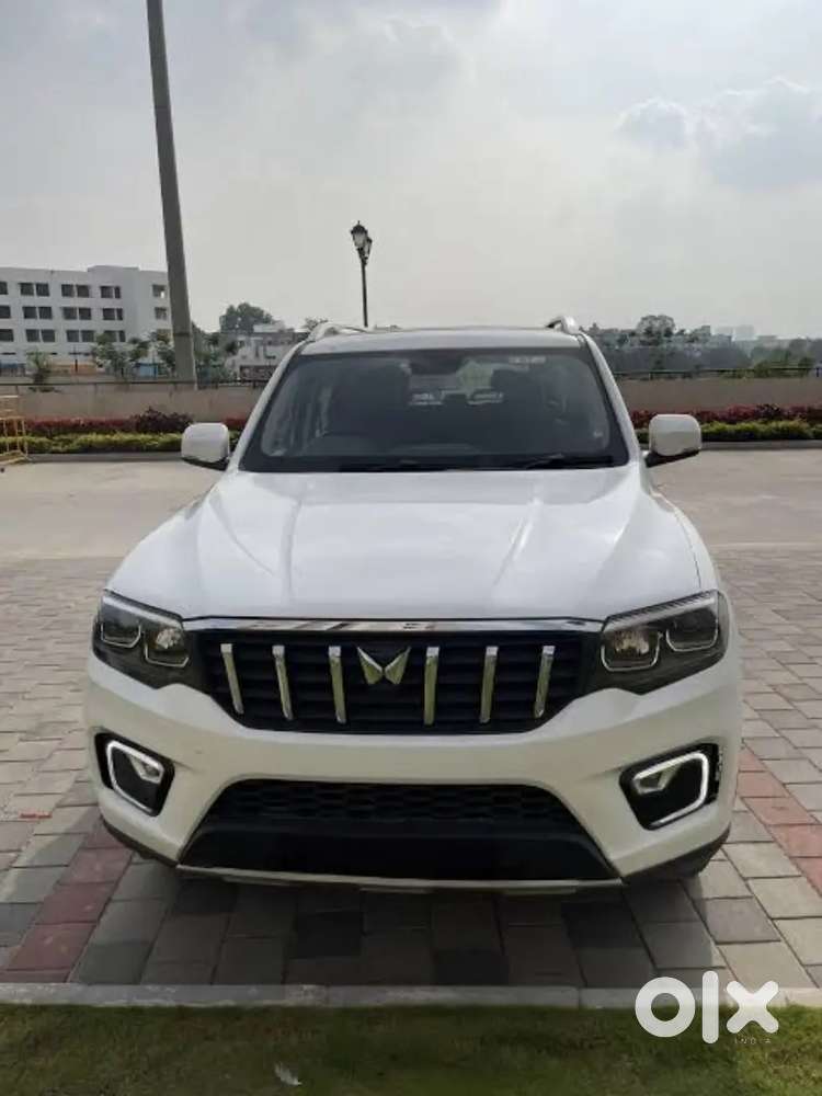 Mahindra Scorpio N Petrol 2025