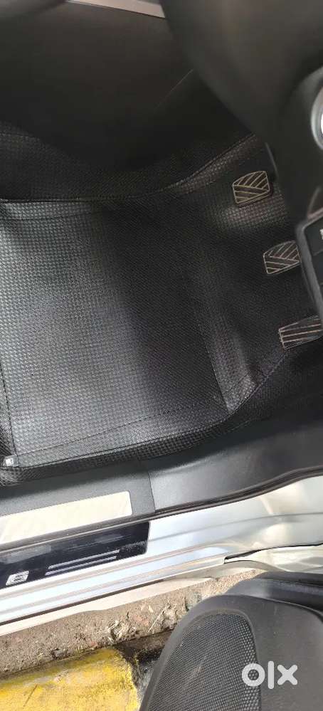 Maruti Suzuki Xl6 Zeta December 2025