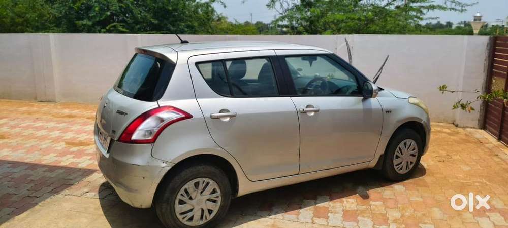 Maruti Suzuki Swift 2017 Petrol Good Condition Bank Official Drivn Car