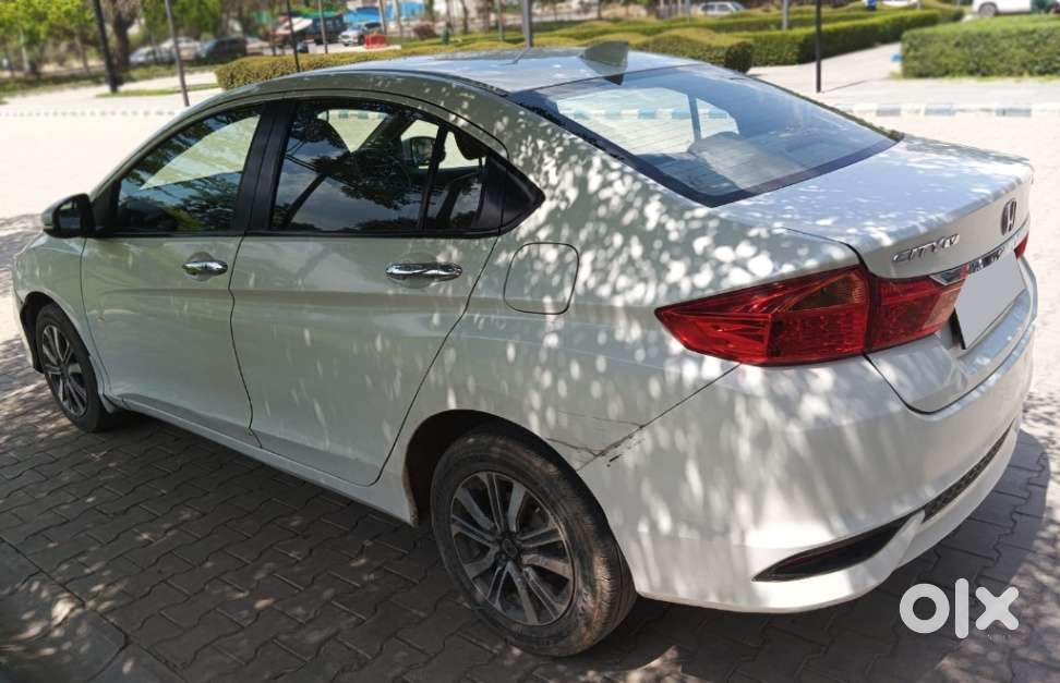 Honda City I-vtec V, 2018, Petrol