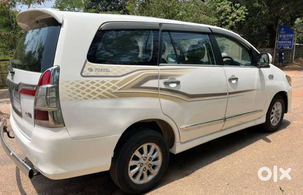 Toyota Innova 2.5 Z Diesel 7 Seater, 2014, Diesel