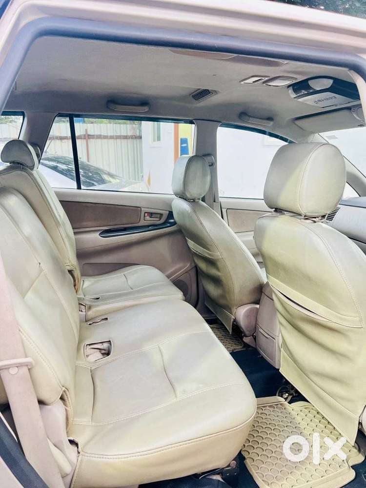 Toyota Innova 2.5 G (diesel) 7 Seater, 2009, Diesel
