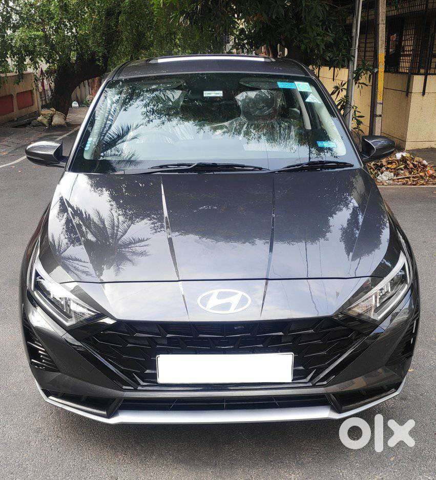 Hyundai I20 Asta (o) 1.2 Mt, 2023, Petrol