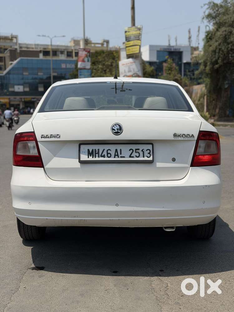 Skoda Rapid 1.6 Mpi Ambition, 2015, Diesel