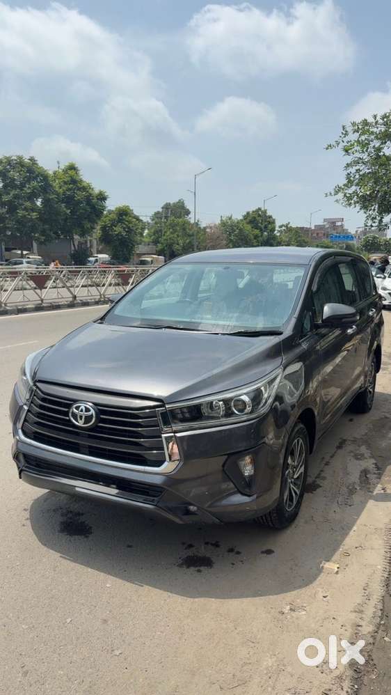 Toyota Innova Diesel 2.5 2022