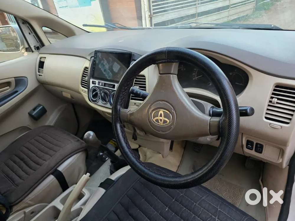 Innova Old Model With Fancy Number And Valid Insurance,and