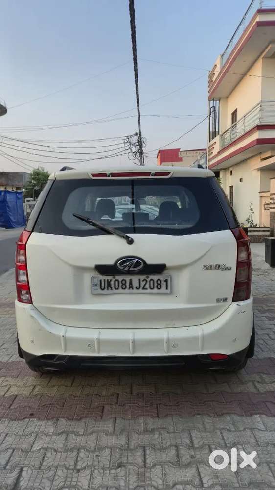 Mahindra Xuv500 2015 Diesel 174000 Km Driven