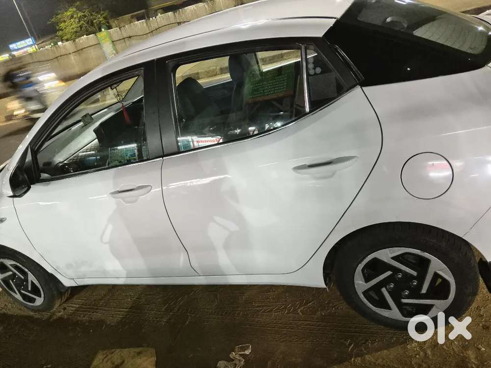 Hyundai Aura Sx 2023