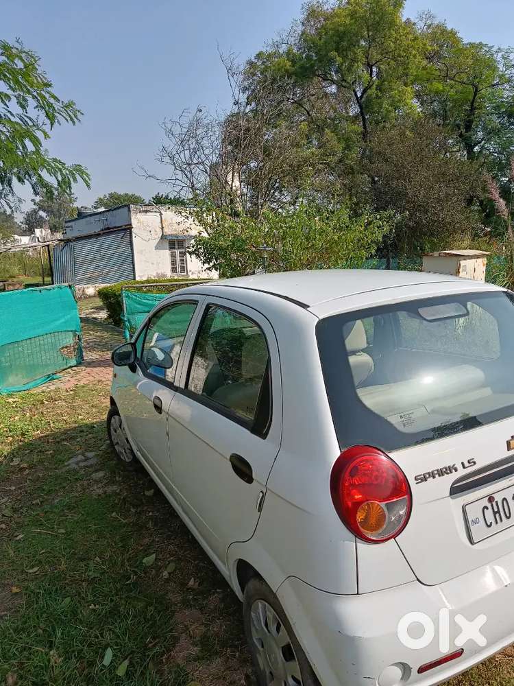 Chevrolet Spark 1.0 Ls 2010 Model