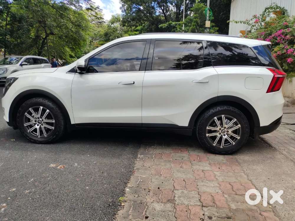 Mahindra XUV700 2.2 AX 7 Diesel AT Luxury Pack Str AWD, 2022, Diesel
