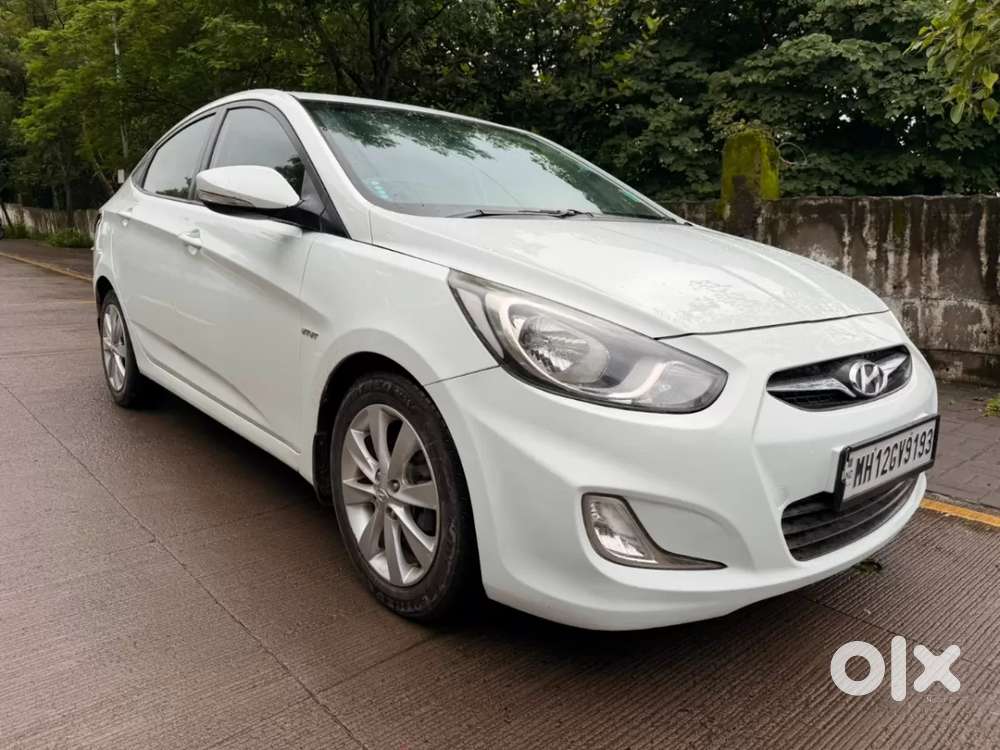 Hyundai Verna Fluidic 1.6 Vtvt Sx, 2011, Petrol