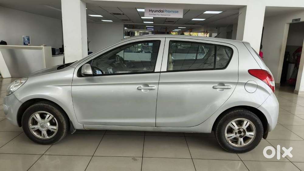 Hyundai I20 Asta 1.4 At With Avn, 2012, Petrol