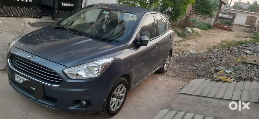 Ford Aspire Blu 2017
