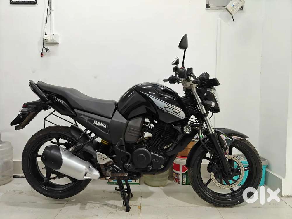 YAMAHA FZ V1 2016 MODEL SINGLE OWNER MINT CONDITION INSURANCE LIVE ...