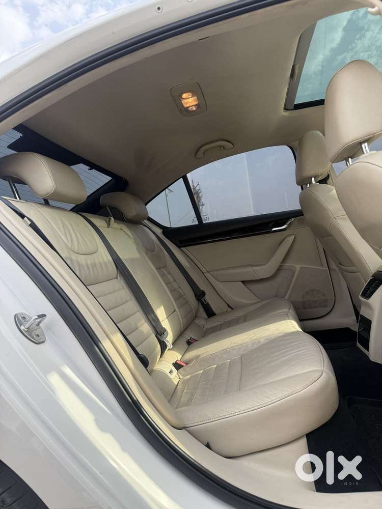 Skoda Octavia 2.0 Tdi At Style Plus, 2017, Diesel