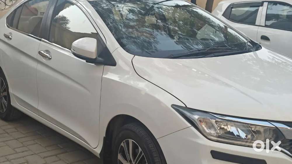 Honda City 1.5 V 2022