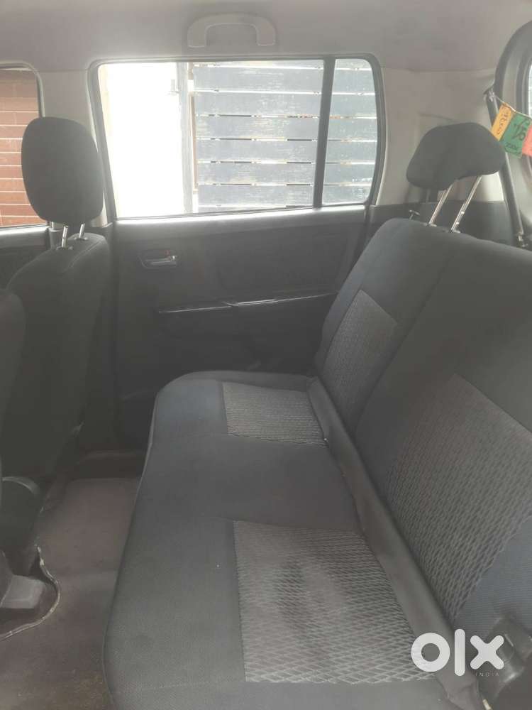 Maruti Suzuki Wagonr Stingray (2016 Model)