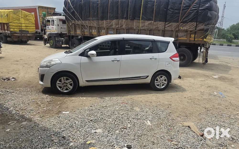 Maruti Suzuki Ertiga Vxi 2014
