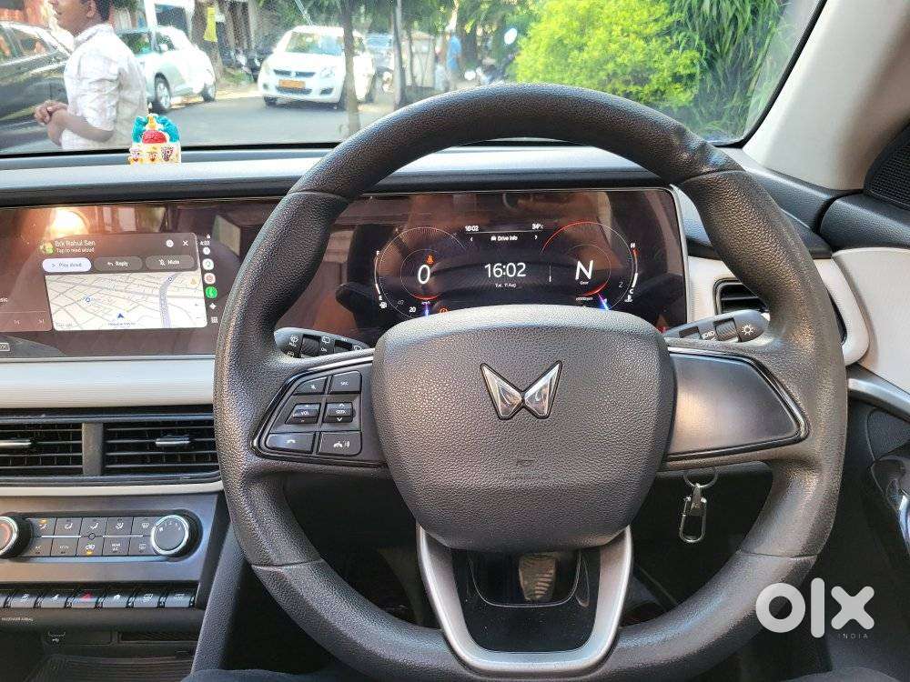 Mahindra Xuv700 2.2 Ax 5 Diesel Mt 7 Str, 2023, Diesel