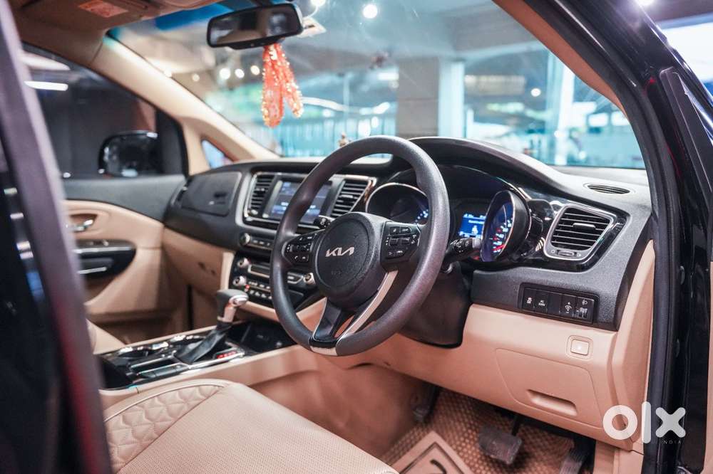 Kia Carnival Limousine, 2021, Diesel