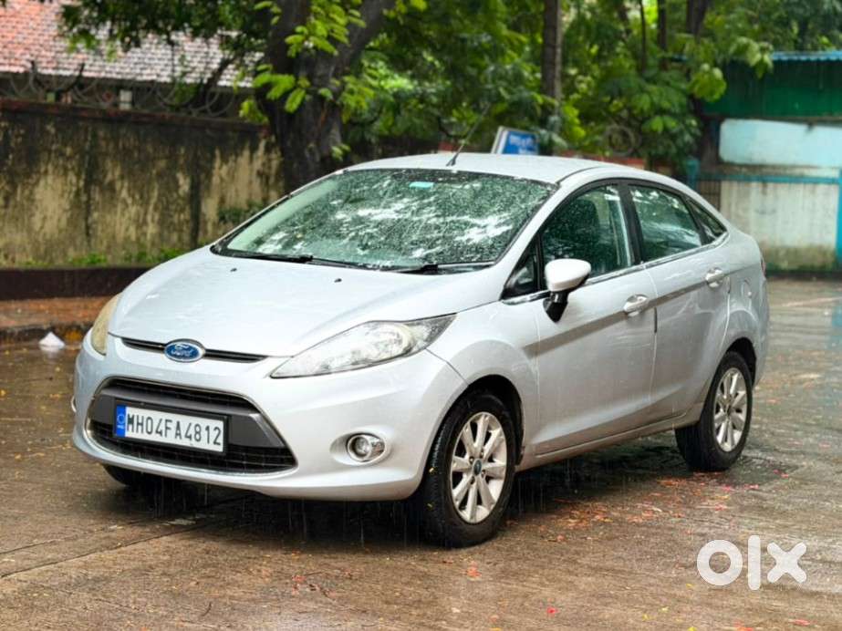 Ford Fiesta Petrol Titanium Plus, 2011, Diesel