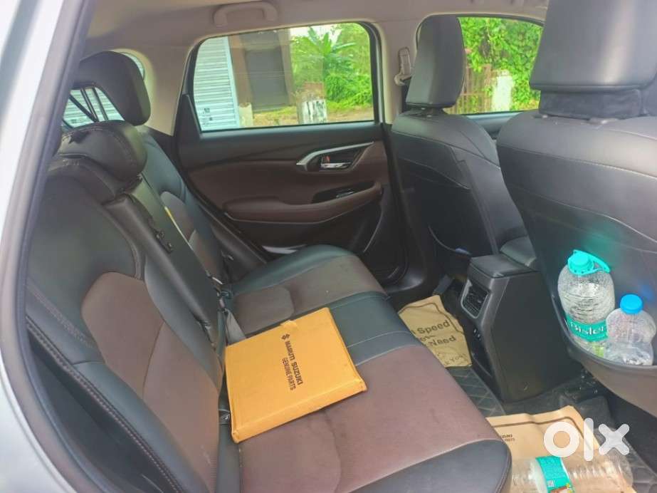 Maruti Suzuki Grand Vitara 1.5 Alpha Smart Hybrid Allgrip, 2022, Pet..
