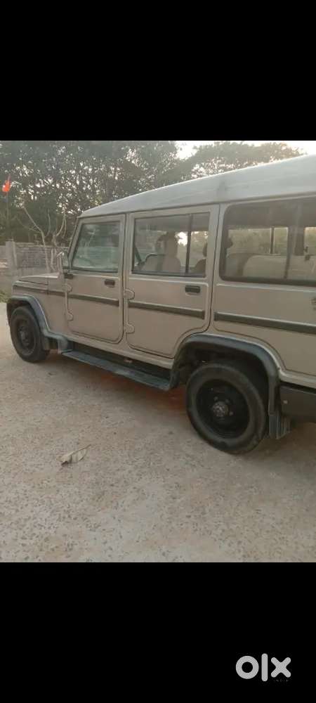 Mahindra Bolero Neo 2015